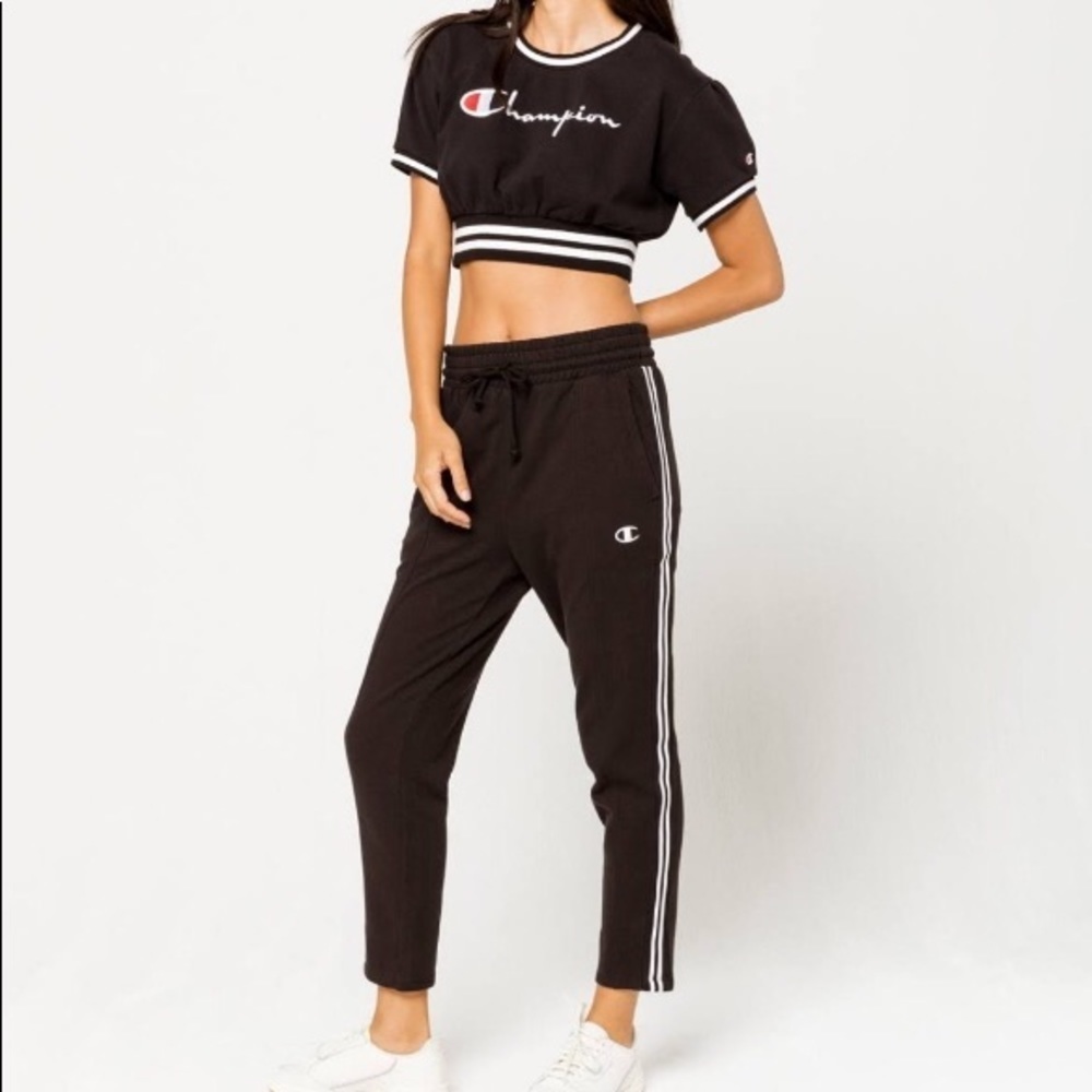 Women’s champion Jogger pants sz medium